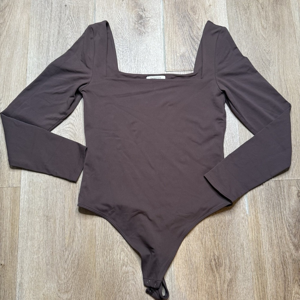 Aritzia Babaton Contour Brown Square Neck Long Sleeve Bodysuit Sz L